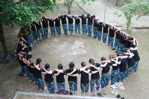 瑞馬壁掛爐的優(yōu)秀專業(yè)團(tuán)隊(duì)，是加盟代理商的重要發(fā)展基石11